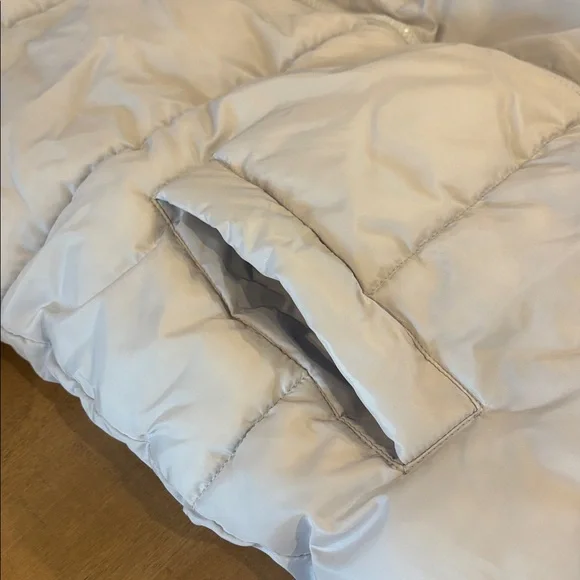 Nordstrom BP Juniors Silver Grey Puffer Jacket Size Small - Picture 3 of 6